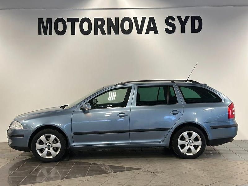 Begagnad Skoda Octavia 102 HK (75 kW) 2008 Grå Kombi