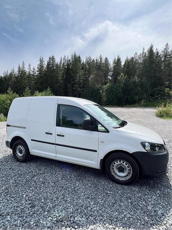 Vit Begagnad 2014 VW Caddy Minibuss | 49 500 kr (Marknadspris) - Bild 1/4