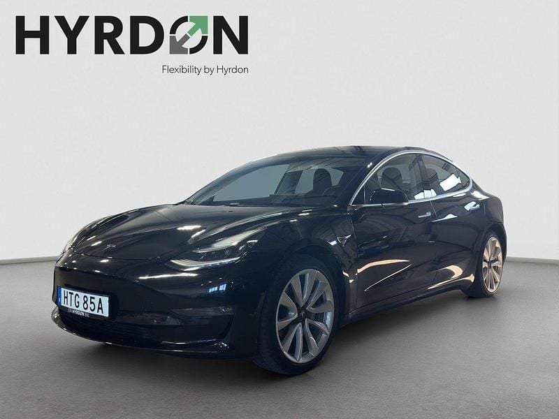 Svart Begagnad 2019 Tesla Model 3 Long Range AWD Sedan | 209 000 kr (Lite dyr) - Bild 1/4