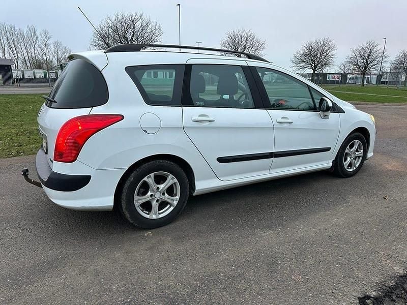 Begagnad Peugeot 308 SW 111 HK (81 kW) 2011 Kombi