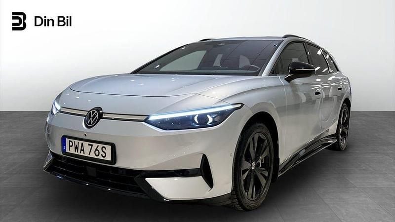 Begagnad VW ID.7 Pro 210 kW (286 HK) 2024 Silver Kombi
