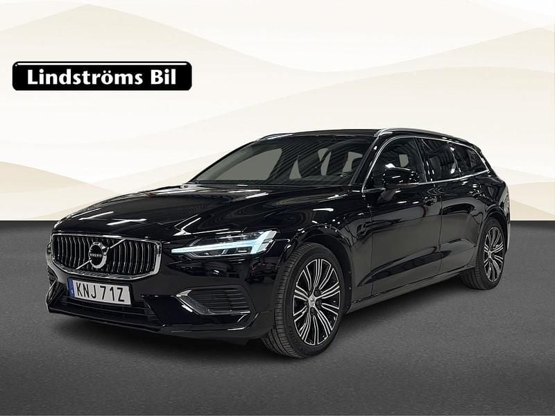 Svart Begagnad 2022 Volvo V60 Kombi | 374 900 kr (Lite dyr) - Bild 1/3