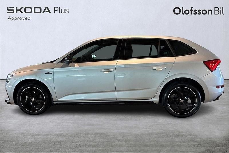 Grå Begagnad 2021 Skoda Scala Monte Carlo Halvkombi | 239 800 kr (Marknadspris) - Bild 1/3