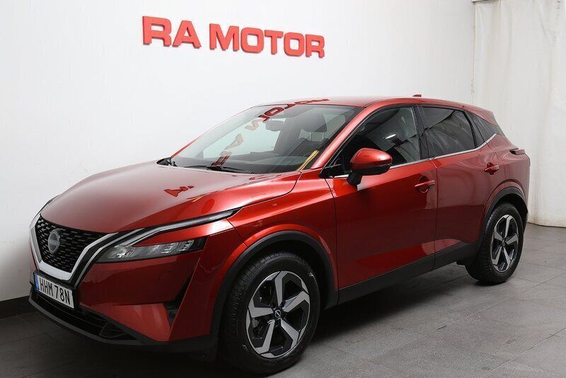 Röd Begagnad 2023 Nissan Qashqai 360º SUV | 339 800 kr (Marknadspris) - Bild 1/4