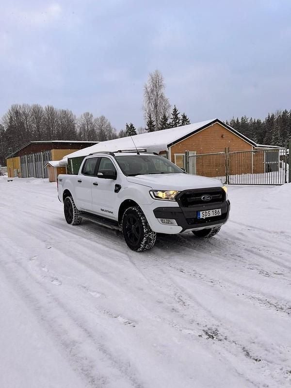 Vit Begagnad 2018 Ford Ranger Pickup | 255 000 kr (Lite dyr) - Bild 1/4