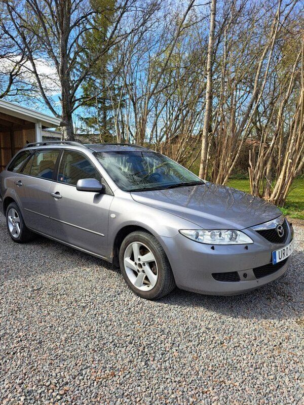 Grå Begagnad 2004 Mazda 6 Touring Kombi | 22 500 kr (Marknadspris) - Bild 1/4