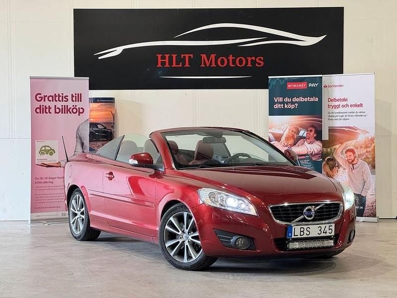 Röd Begagnad 2010 Volvo C70 Summum Cab | 169 900 kr (Lite dyr) - Bild 1/4