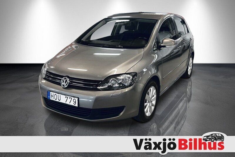 Brun Begagnad 2010 VW Golf Plus Cross Minibuss | 79 900 kr (Lite dyr) - Bild 1/4