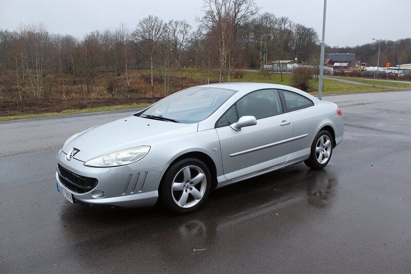 Begagnad 2006 Peugeot 407 Platinum Sportkupé | 39 500 kr - Bild 1/4