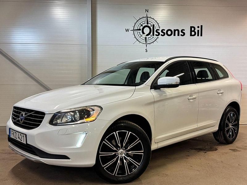 Vit Begagnad 2014 Volvo XC60 Momentum SUV | 109 900 kr (Marknadspris) - Bild 1/4