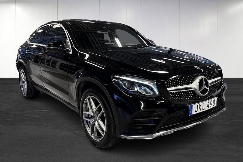 Begagnad Mercedes GLC250 AMG line 211 HK (155 kW) 2018 Svart Sportkupé