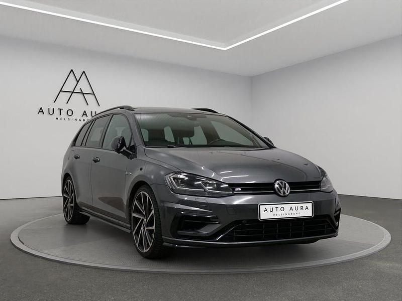 Begagnad VW Golf VII R 310 HK (228 kW) 2017 Mörkgrå (grå) Kombi