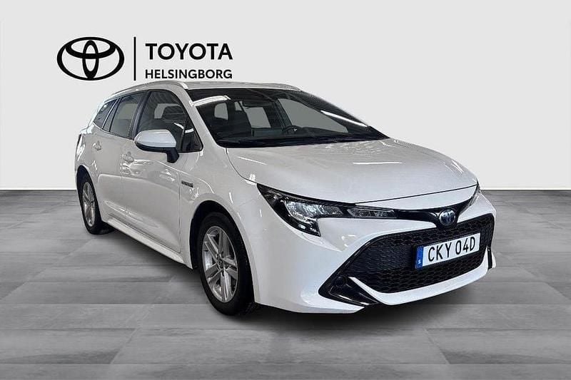 Begagnad Toyota Corolla Active 124 HK (91 kW) 2019 Vit Kombi