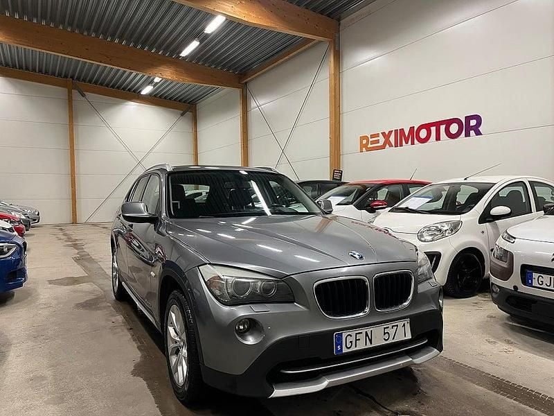 Begagnad BMW X1 177 HK (130 kW) 2010 Grå SUV