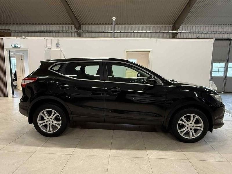 Begagnad Nissan Qashqai 116 HK (85 kW) 2014 Svart SUV
