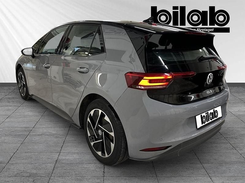 Begagnad VW ID.3 Pro Performance 150 kW (204 HK) 2022 Grå Halvkombi