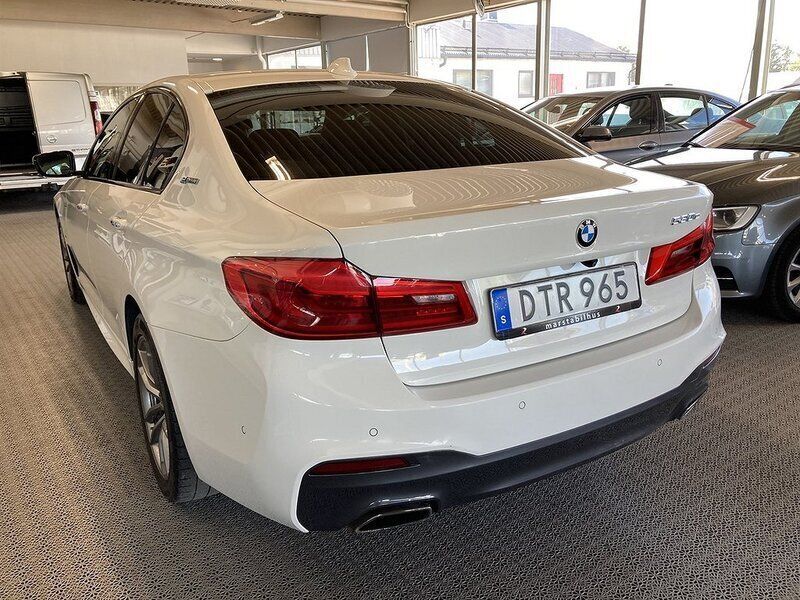 Begagnad BMW 530e iPerformance 252 HK (185 kW) 2018 Vit Sedan