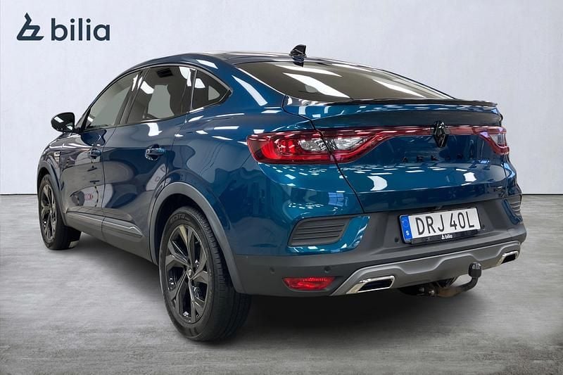 Begagnad Renault Arkana 2023 Blå SUV