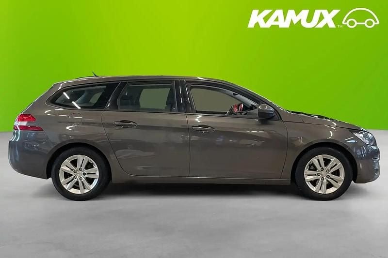 Begagnad Peugeot 308 110 HK (80 kW) 2015 Silver/grå Kombi