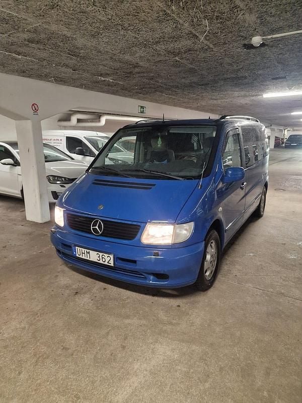 Begagnad Mercedes Viano 122 HK (89 kW) 2003 Minibuss