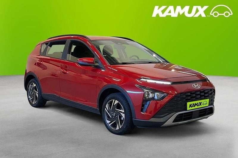 Röd Begagnad 2022 Hyundai Bayon Essential SUV | 154 800 kr (Marknadspris) - Bild 1/4