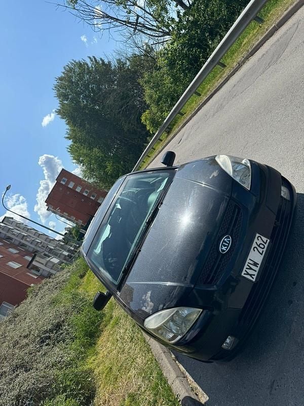 Begagnad Kia Rio 112 HK (82 kW) 2006