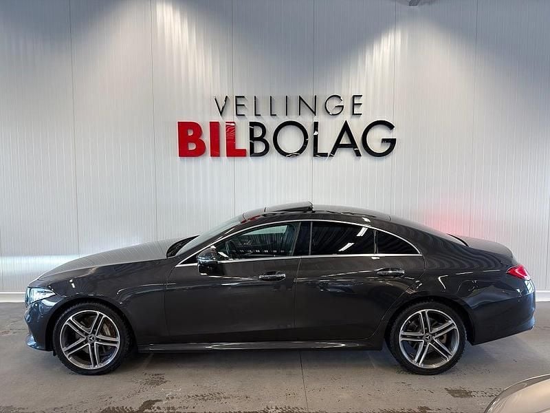 Grå Begagnad 2018 Mercedes CLS350 Sedan | 399 500 kr (Bra pris) - Bild 1/4