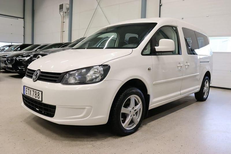 Vit Begagnad 2015 VW Caddy Maxi Minibuss | 149 800 kr - Bild 1/4