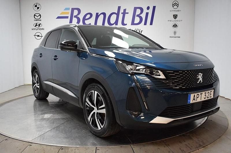 Blå Begagnad 2022 Peugeot 3008 GT SUV | 259 500 kr (Marknadspris) - Bild 1/3