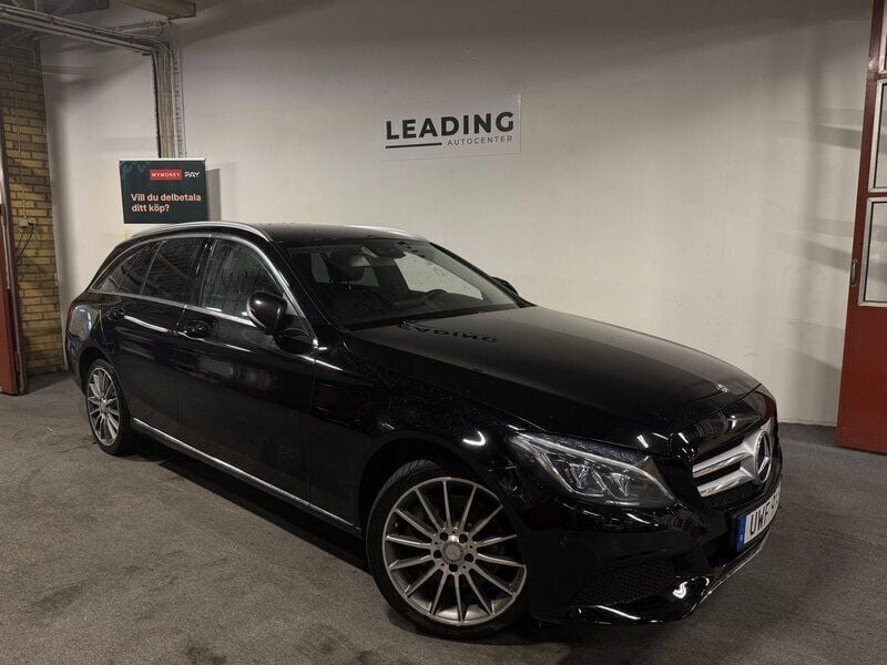 Svart Begagnad 2015 Mercedes C250 Avantgarde Kombi | 199 900 kr (Lite dyr) - Bild 1/4