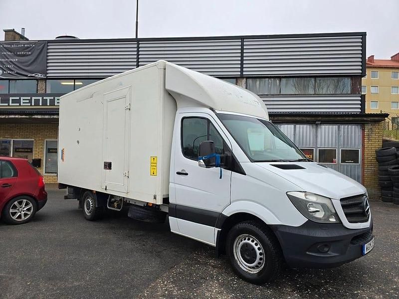 Vit Begagnad 2018 Mercedes Sprinter Van | 229 900 kr (Lite dyr) - Bild 1/4