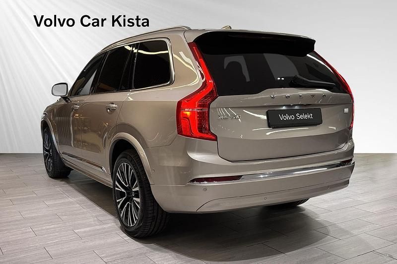 Begagnad Volvo XC90 Ultimate 456 HK (335 kW) 2022 Ljusgrå SUV