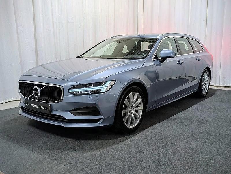 Blå Begagnad 2019 Volvo V90 Momentum Kombi | 249 900 kr (Marknadspris) - Bild 1/4