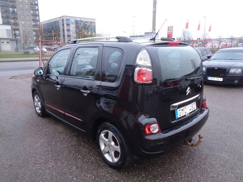 Begagnad Citroën C3 Picasso 92 HK (67 kW) 2011 Svart Minibuss