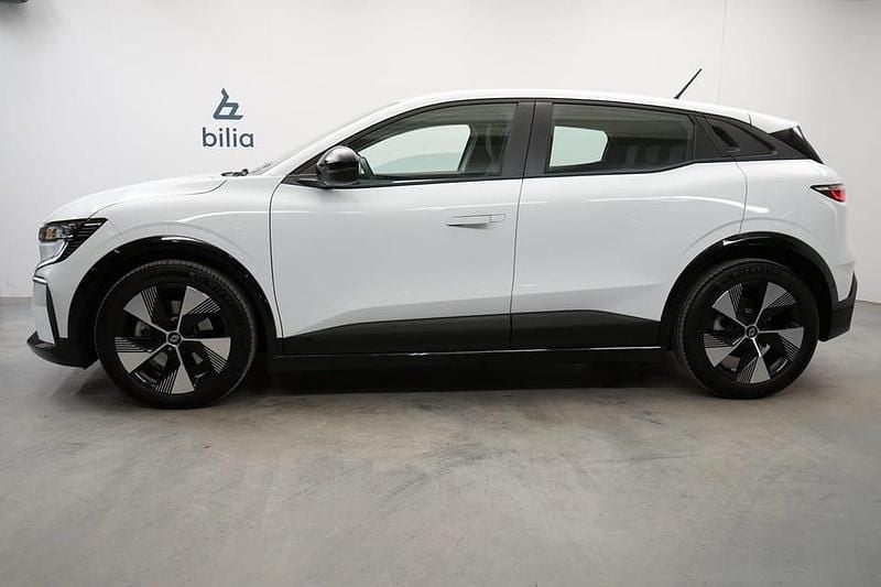 Begagnad Renault Mégane IV Equilibre 97 kW (132 HK) 2022 Vit Halvkombi