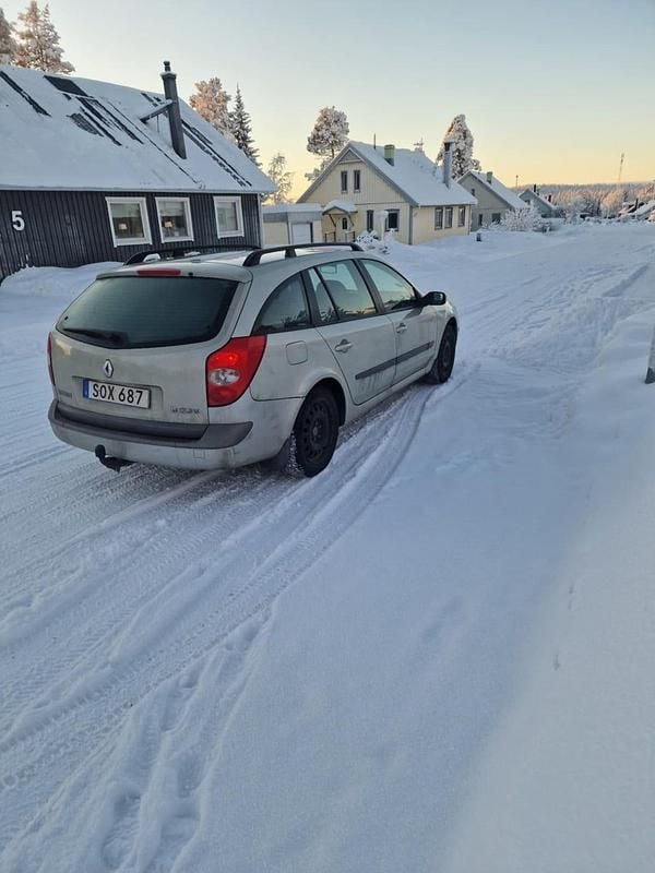 Begagnad Renault Laguna GrandTour 120 HK (88 kW) 2001 Kombi
