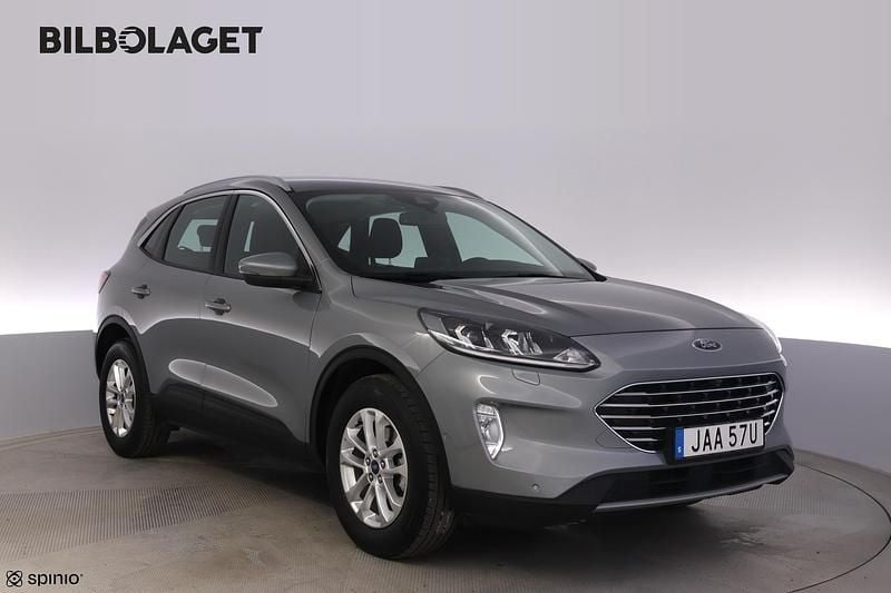 Grå Begagnad 2022 Ford Kuga Titanium SUV | 204 800 kr (Marknadspris) - Bild 1/4