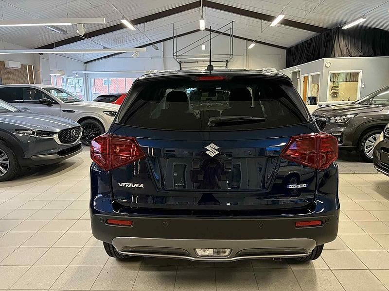 Ny Suzuki Vitara 81 HK (59 kW) 2026 Blå metallic SUV