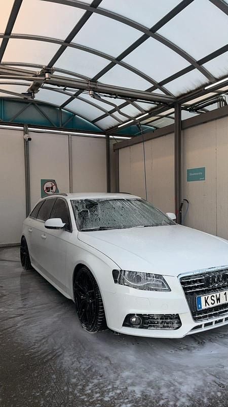 Begagnad Audi A4 211 HK (155 kW) 2011 Kombi