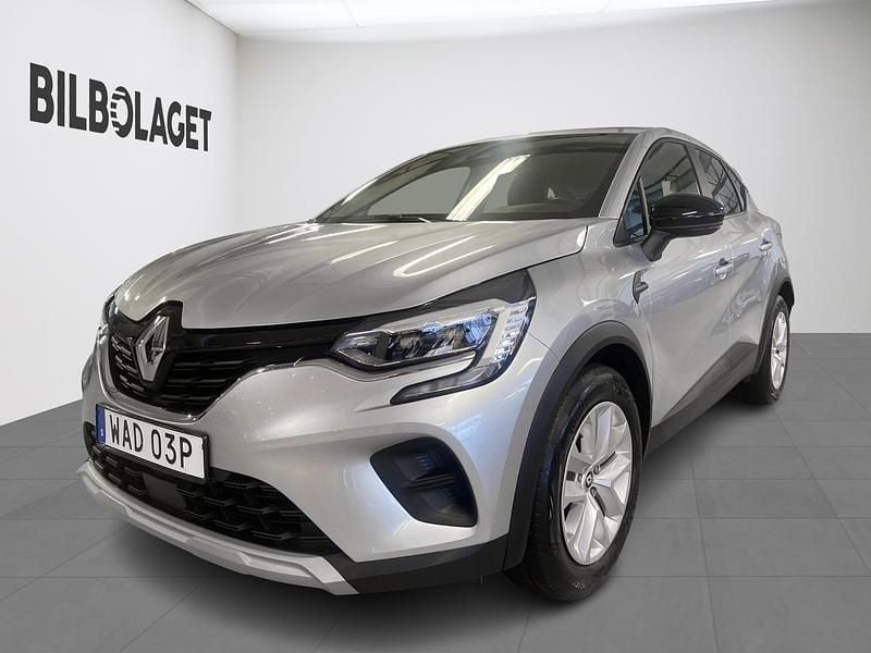 Grå Begagnad 2022 Renault Captur Zen SUV | 224 800 kr (Marknadspris) - Bild 1/4