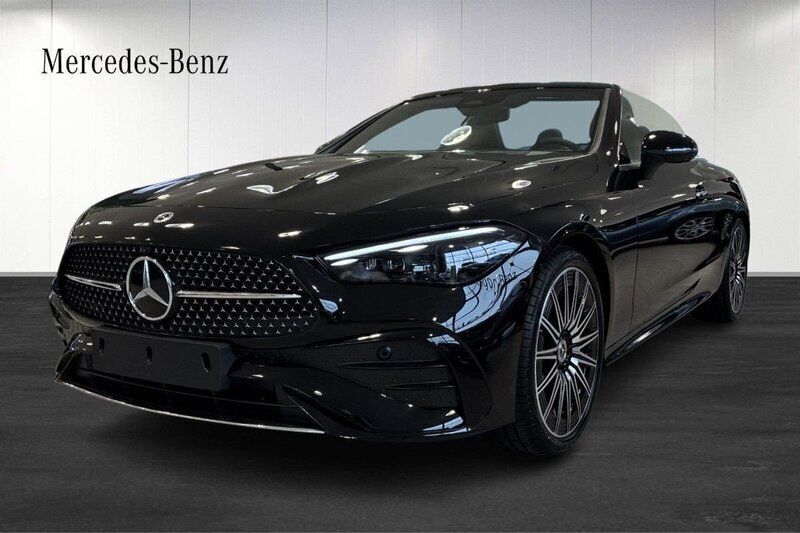 Svart (black) Ny 2024 Mercedes CLE200 AMG line Cab | 710 000 kr (Lite dyr) - Bild 1/4