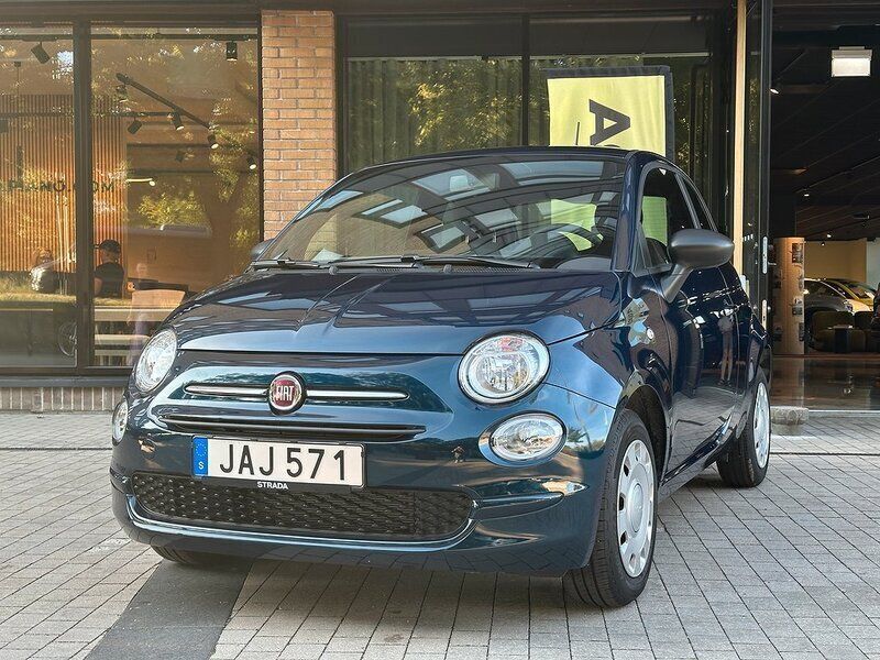 Svart Begagnad 2023 Fiat 500 Halvkombi | 169 900 kr (Lite dyr) - Bild 1/4