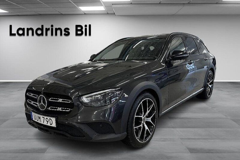 Grå Begagnad 2021 Mercedes E220 Avantgarde Kombi | 339 900 kr (Lite dyr) - Bild 1/4