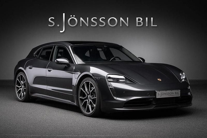 Grå Begagnad 2023 Porsche Taycan Sport Turismo Sedan | 689 000 kr (Superpris) - Bild 1/4