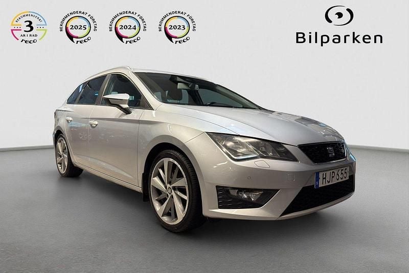 Silver Begagnad 2014 Seat Leon ST FR Kombi | 109 990 kr (Lite dyr) - Bild 1/4