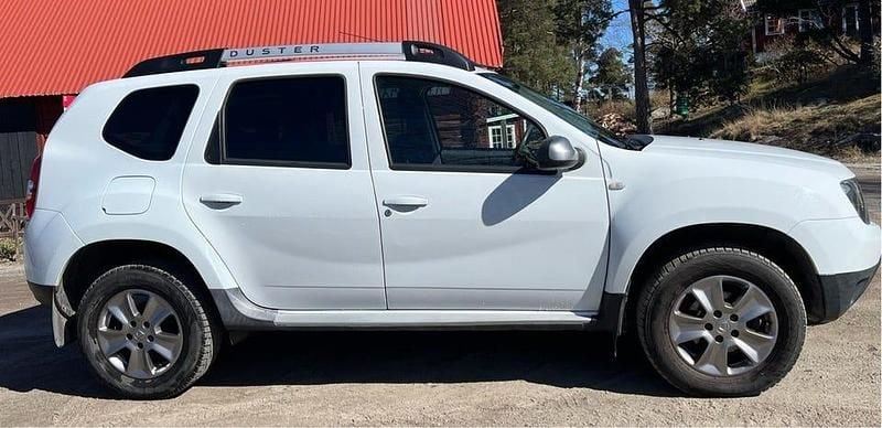 Begagnad 2015 Dacia Duster SUV | 70 000 kr (Bra pris) - Bild 1/4