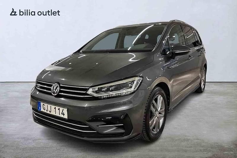 Grå Begagnad 2019 VW Touran Minibuss | 259 000 kr - Bild 1/1