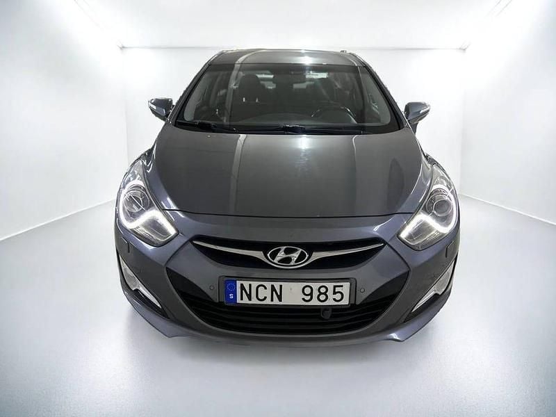 Begagnad Hyundai i40 136 HK (100 kW) 2012 Silver