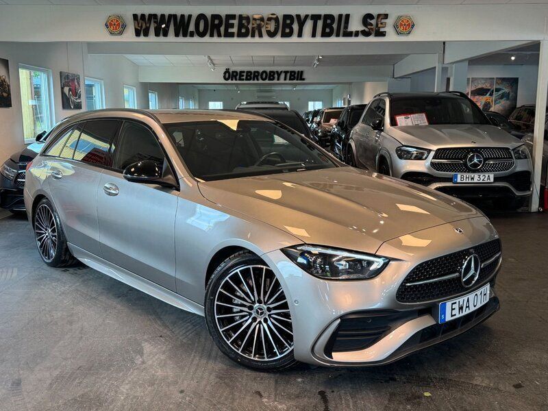 Silver Begagnad 2022 Mercedes C220 AMG Kombi | 474 900 kr (Lite dyr) - Bild 1/4