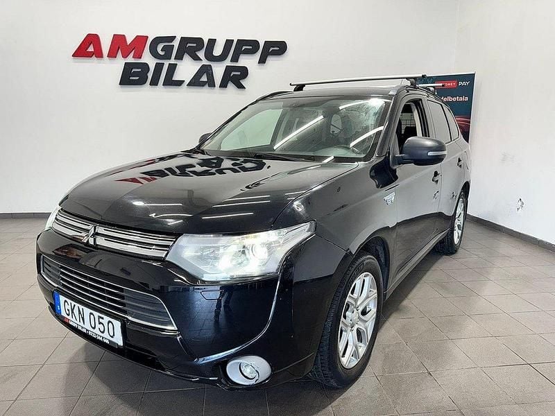 Svart Begagnad 2014 Mitsubishi Outlander P-HEV SUV | 89 900 kr (Superpris) - Bild 1/4